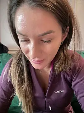 HotXMom_ লাইভ XXX চ্যাট