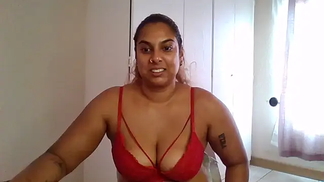 Chat XXX ao vivo de Taura_