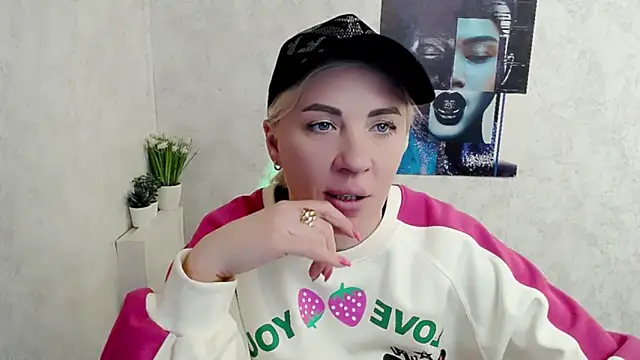 Chat XXX ao vivo de EmmaCat_