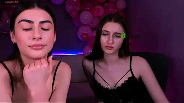 Chat XXX en directo de nekky_mouse