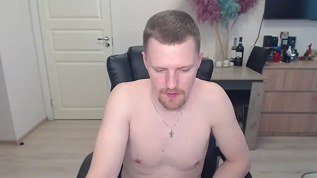 Chatroom XXX en direct de randyfun