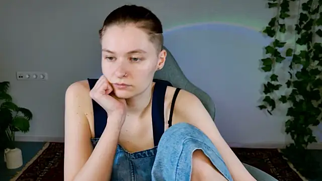 LadyLolipop_'s Live XXX Chat