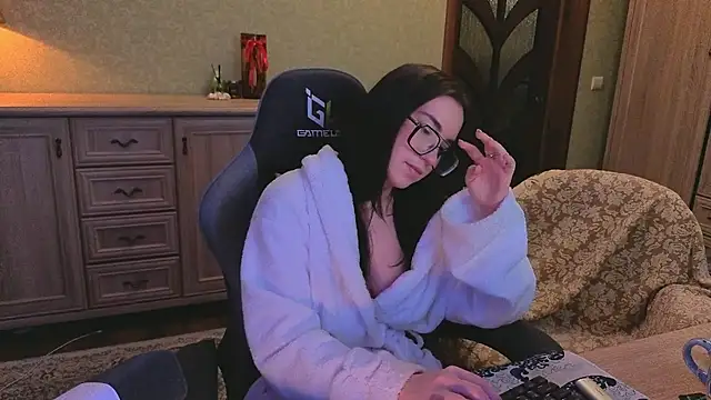 AnneAverry 现场XXX聊天