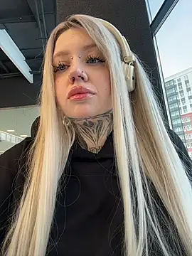 Chiibi's Live XXX Chat