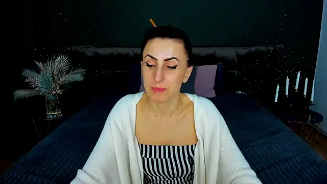 Rebecca_Diamond Live XXX-chat