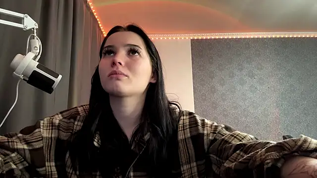 Chat XXX en directo de KimiCherry