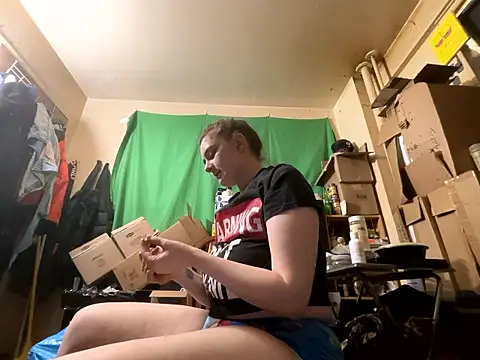 Snowbunnycake_131 Chat XXX in diretta