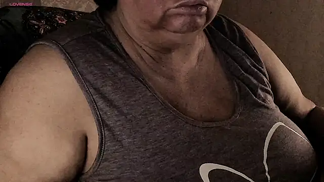 Chatroom XXX en direct de SexxyDreams1