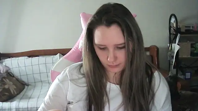 Chatroom XXX en direct de Caymira