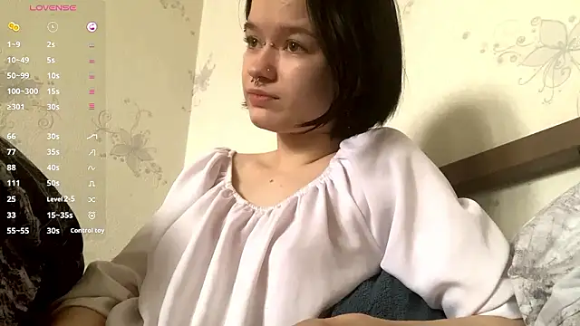 LorRebakのライブXXXチャット