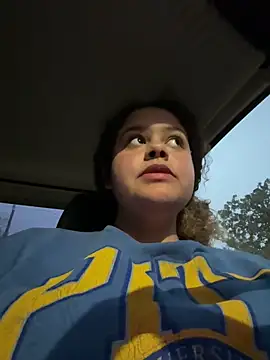 curlyheadcvnt Chat XXX in diretta