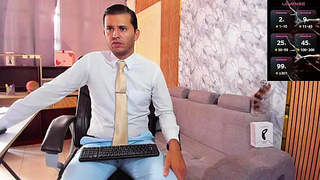 Chat +18 de Hideintheoffice ao vivo