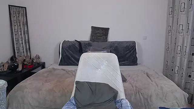 SharronAlexa Chat XXX live