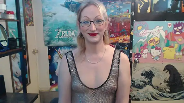 Savanah_Banana_ Show in webcam