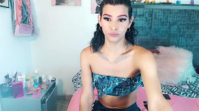 titania1502 Show in webcam