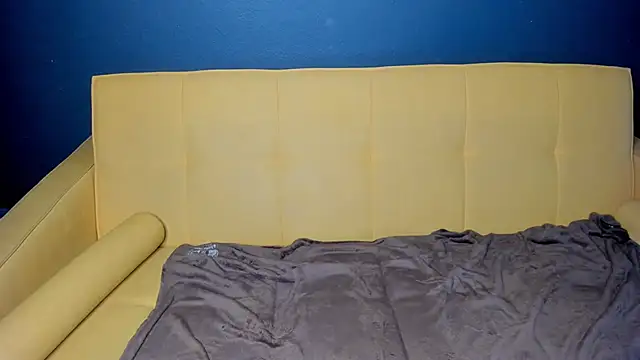 Moon_Silk élő XXX-chatje