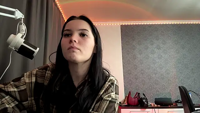 Czat XXX na żywo – KimiCherry