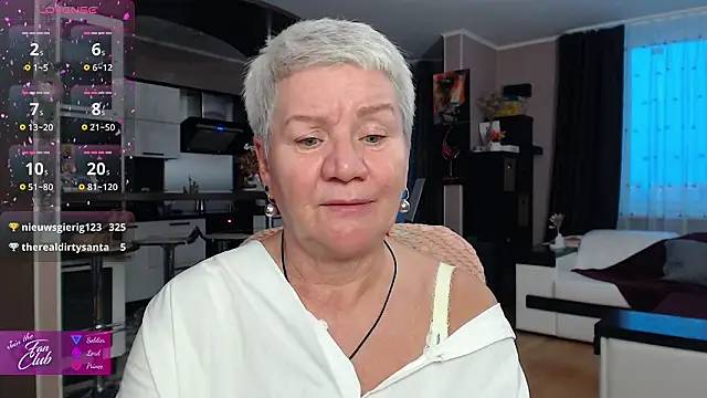 Chatroom XXX en direct de roxana_brooks