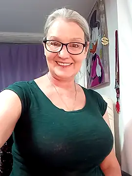 irinamaux's Live XXX Chat