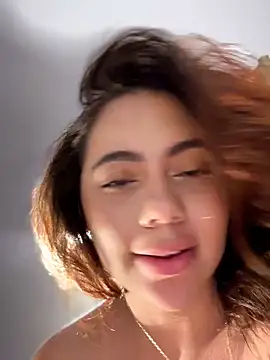 แชท XXX สดของ Aryrosee