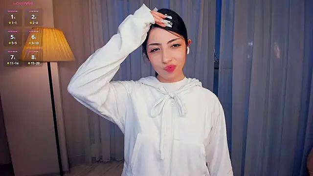 TonjaNeaceのウェ ブカメラショー