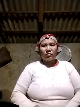 Linhcutex Live XXX Chat