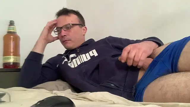 viktor1992-1-1 webcam show