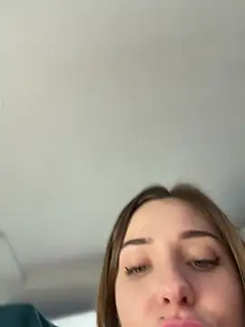 Night_dreams' Live XXX Chat