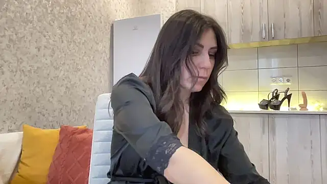 HotyWinter élő XXX-chatje