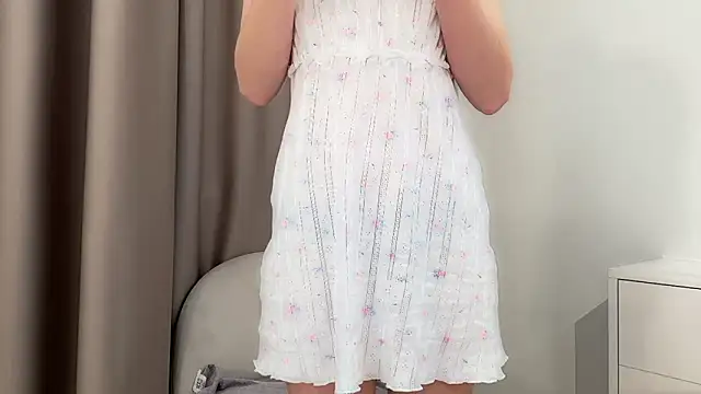 ShySchoolGirl Chat XXX live