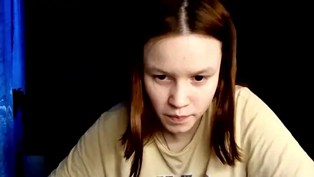 Ammymia Adlı Modelin Canlı XXX Sohbeti