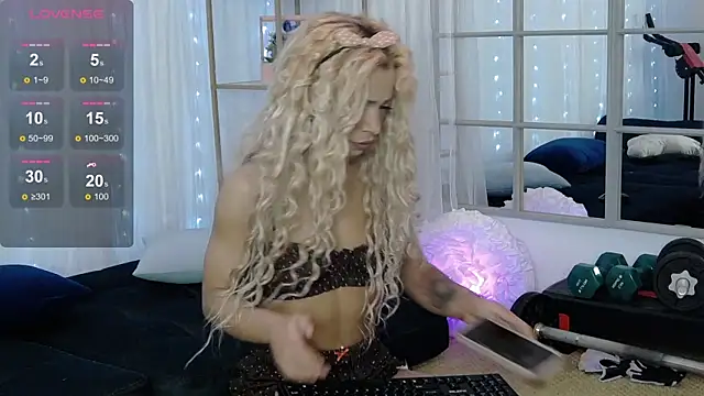 SarahRaynex 现场XXX聊天