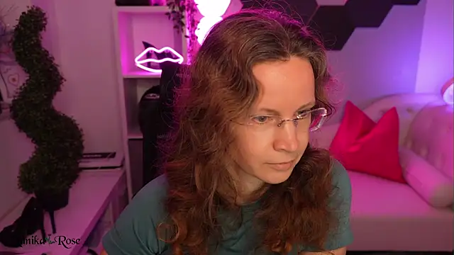 AnnikaRose's Live XXX Chat