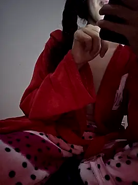 Онлайн чат XXX altinya