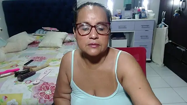 Chat XXX Live pervert_mommy_