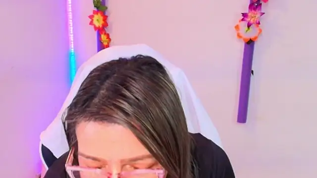 Carol_Miss2 – Live XXX-chat