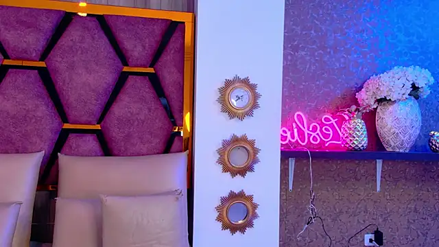 Leslie_Bussh_ live XXX chat