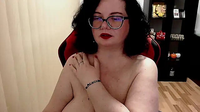 MissTroublle live XXX chat