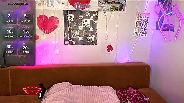 RachelPirce: απευθείας συνομιλία ΧΧΧ