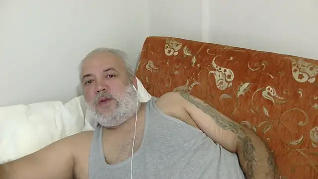 husoizmir Adlı Modelin Canlı XXX Sohbeti