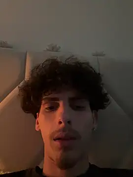 Show modela Albino1122 na web-kameri