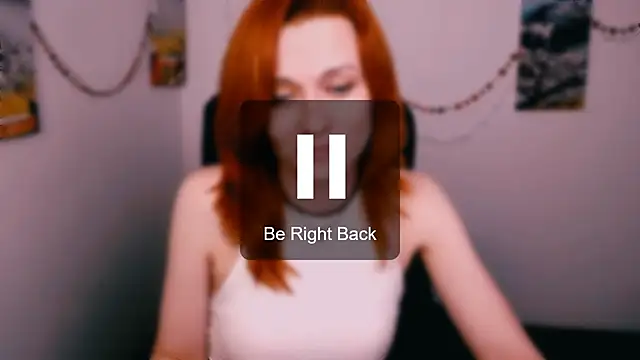 Chat +18 de PeppyMia ao vivo