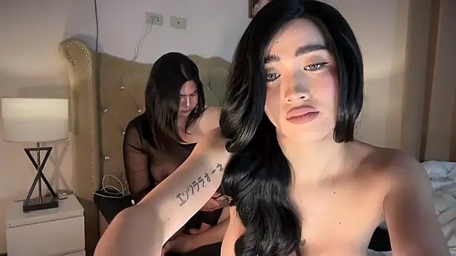 IssaWave 即時 XXX 聊天