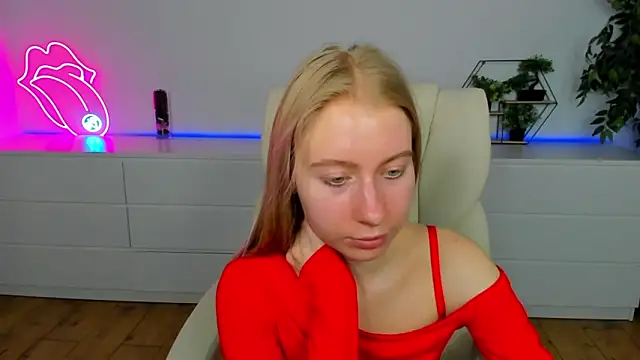 โชว์เว็บแคมของ Alina_Blonde