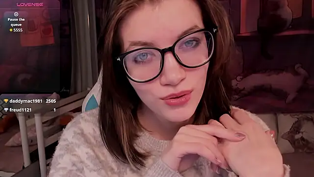 دردشة CathyAdams الجنسية المباشرة