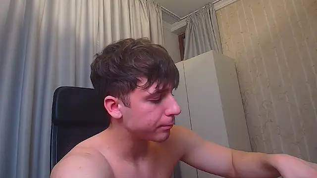 Chat XXX en directo de KellenWest