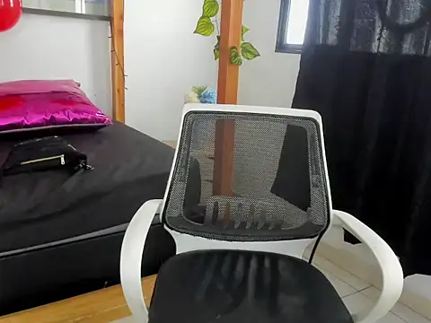 Geminis___'s Webcam Show