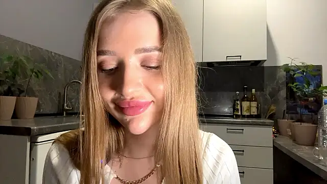 BeaCazin Adlı Modelin Web Kamerası Şovu