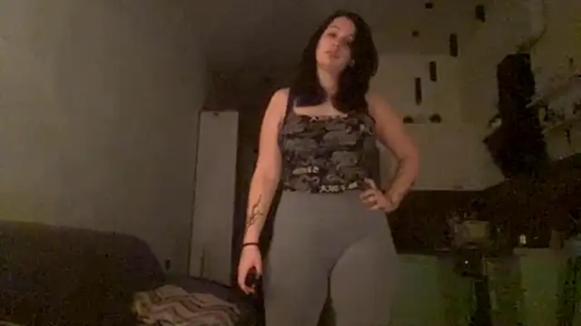 HereLora Webcam show