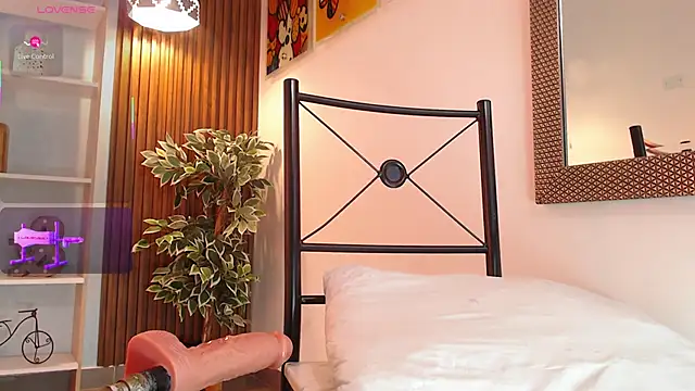 Sassy--Girl – Live XXX-chat